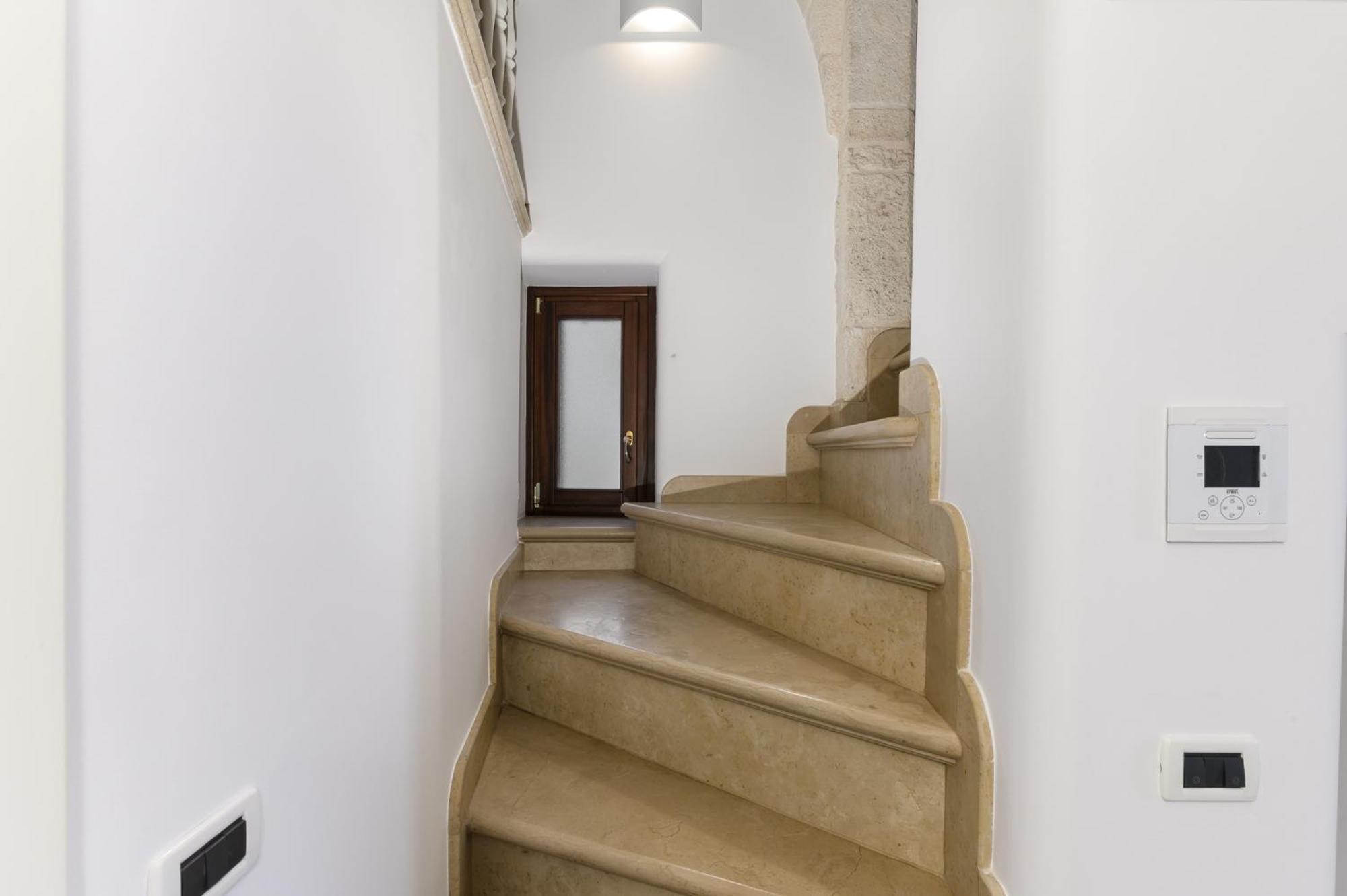Sant'Oronzo View Apartment By Wonderful Italy オストゥーニ エクステリア 写真